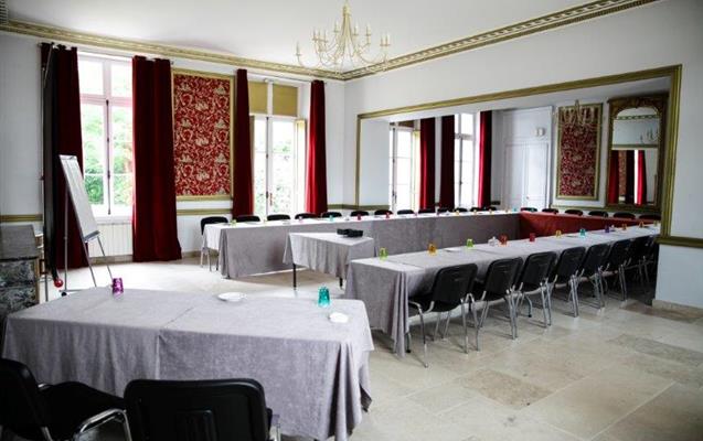 Séminaire Amboise disposition U  - Hôtel le Domaine des Thomeaux